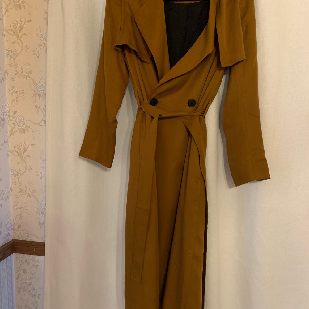 VETTA Convertible Trench Coat with Belt